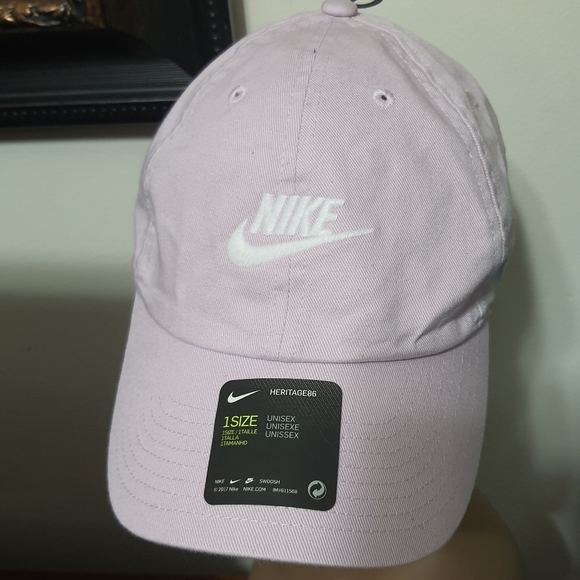 Nike Other - Nike Adult Unisex Men's Women's Lavender Hat